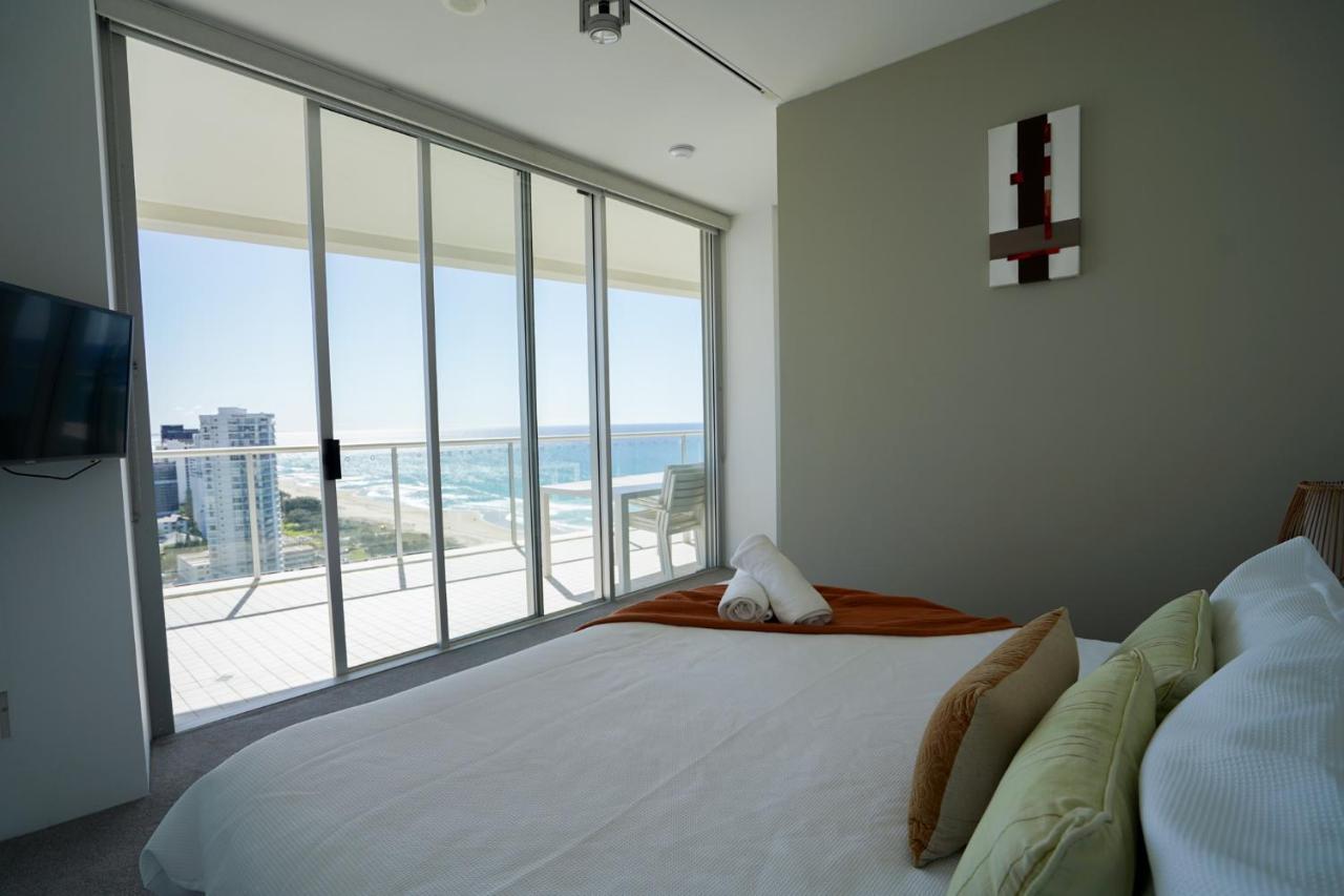 Air On Broadbeach - Stunning Ocean Views! Gold Coast Exterior photo
